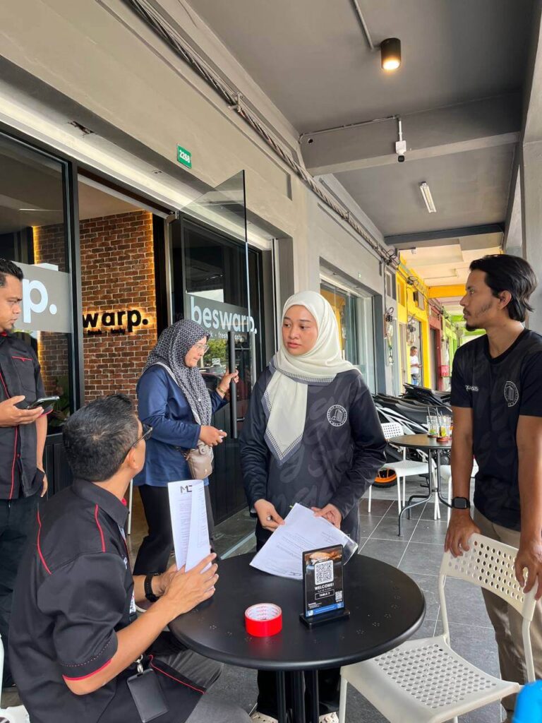 consultant 4 muqminin design centre (1)